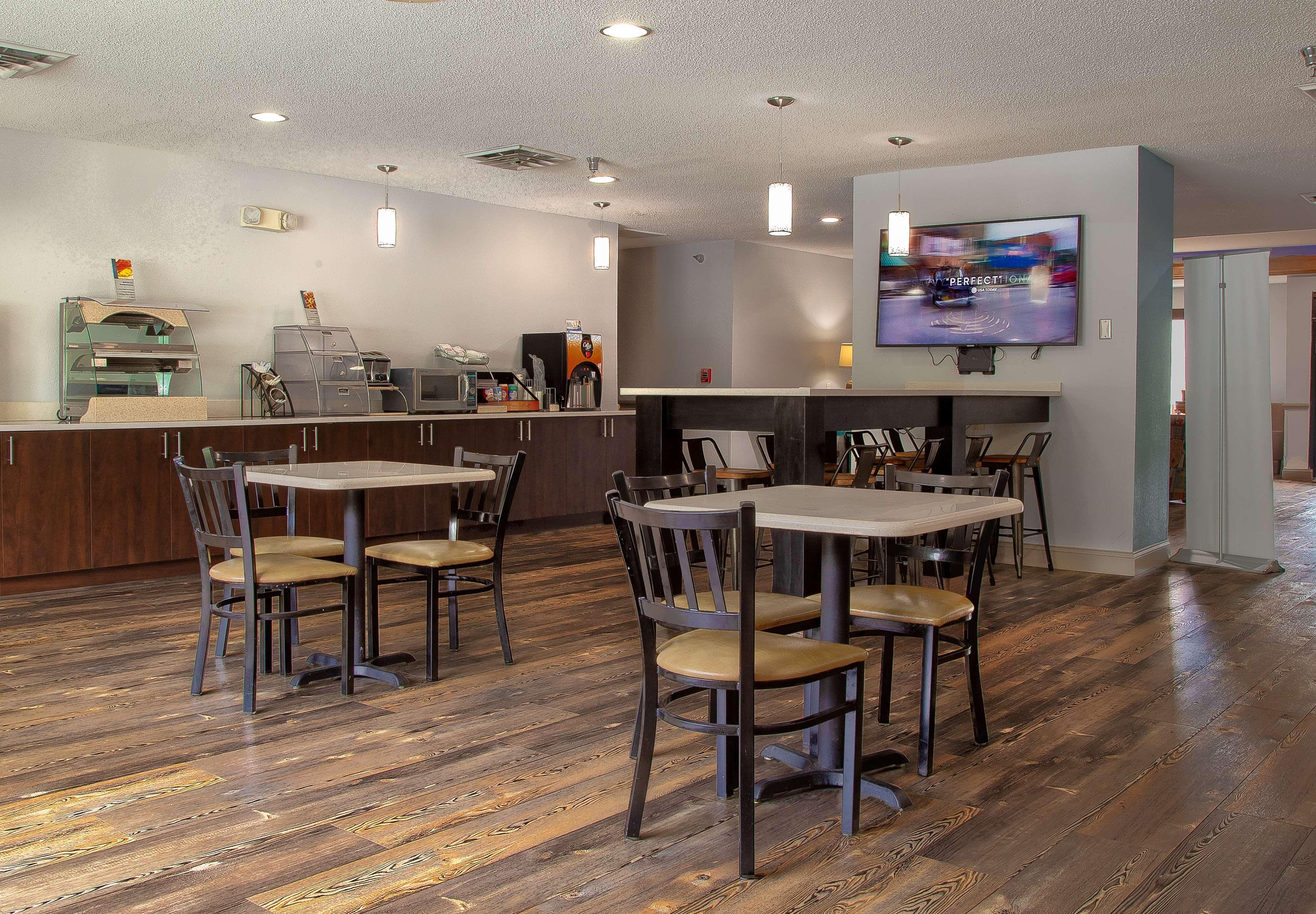 Surestay Plus Hotel Tarboro Extérieur photo