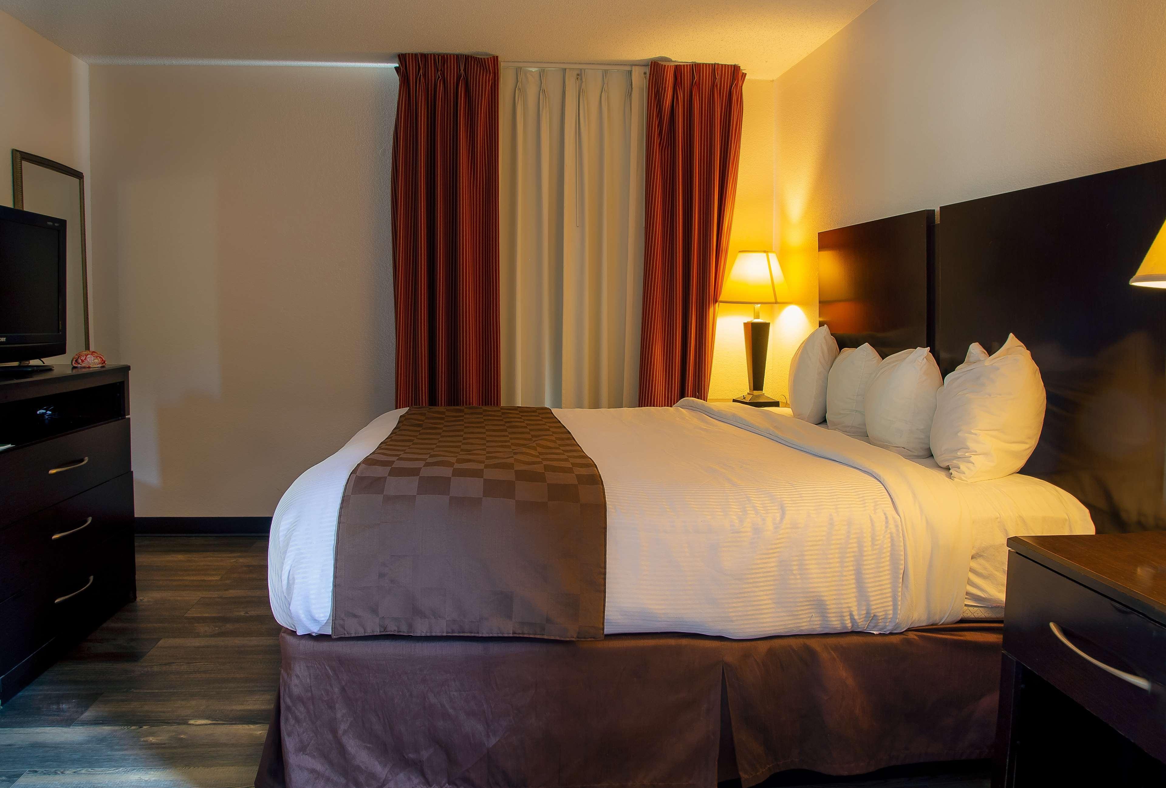 Surestay Plus Hotel Tarboro Extérieur photo