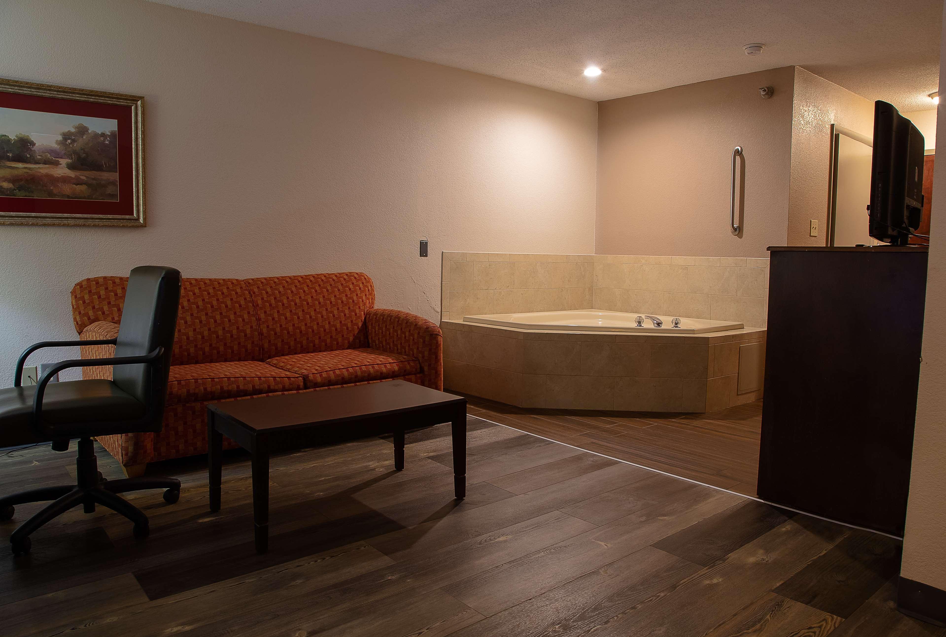 Surestay Plus Hotel Tarboro Chambre photo