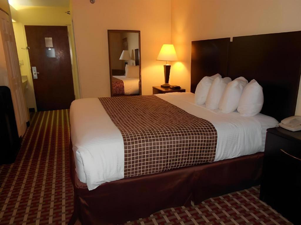 Surestay Plus Hotel Tarboro Extérieur photo