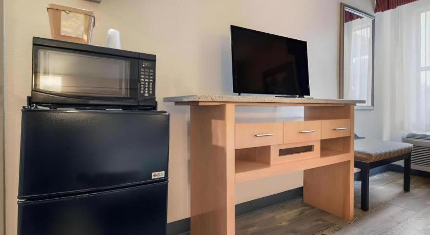Surestay Plus Hotel Tarboro Extérieur photo
